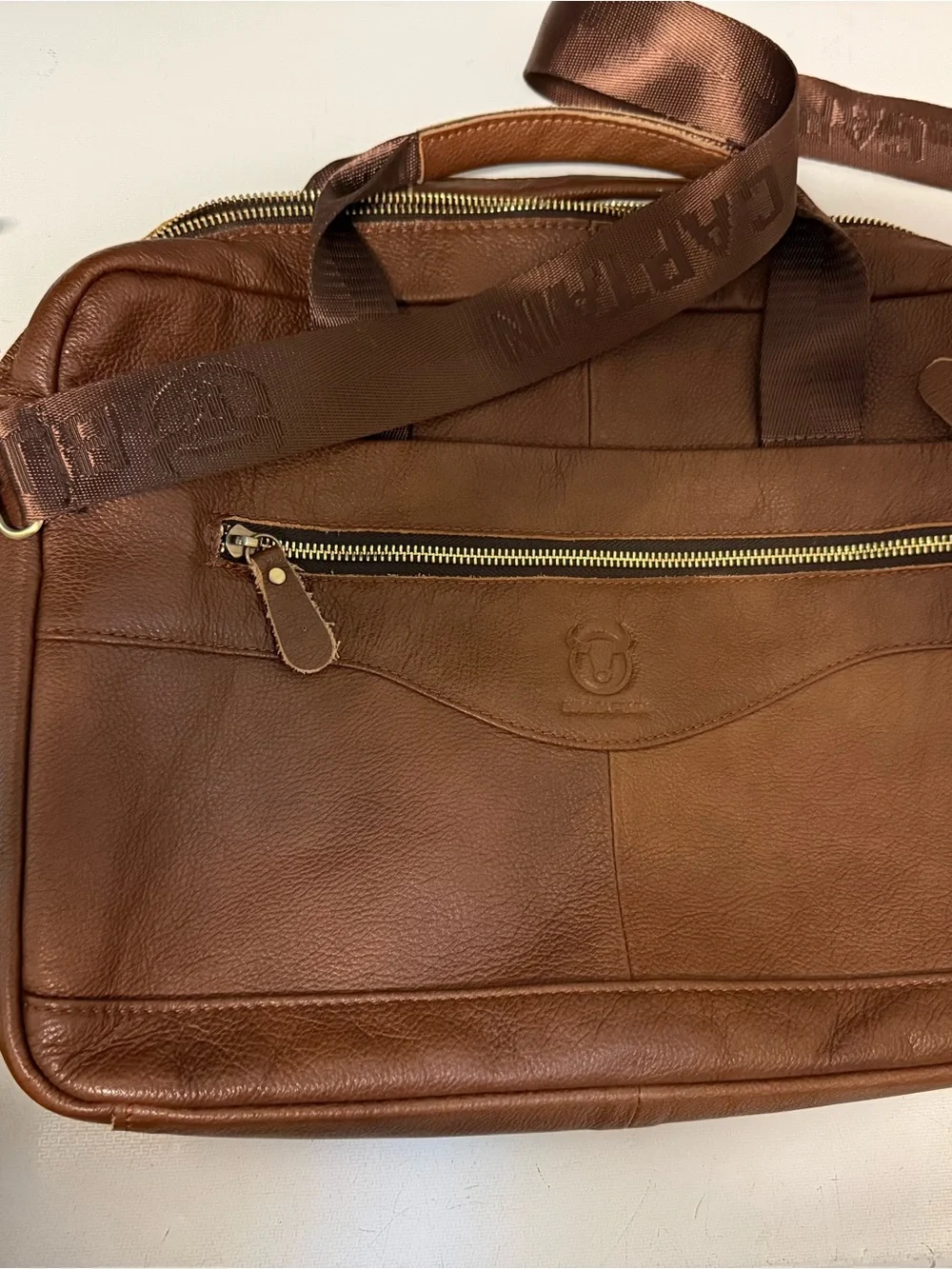 Bull Captain Leather Messenger Style Laptop Bag With Strap (brown)
